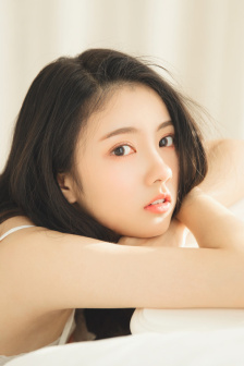 美女免费看片